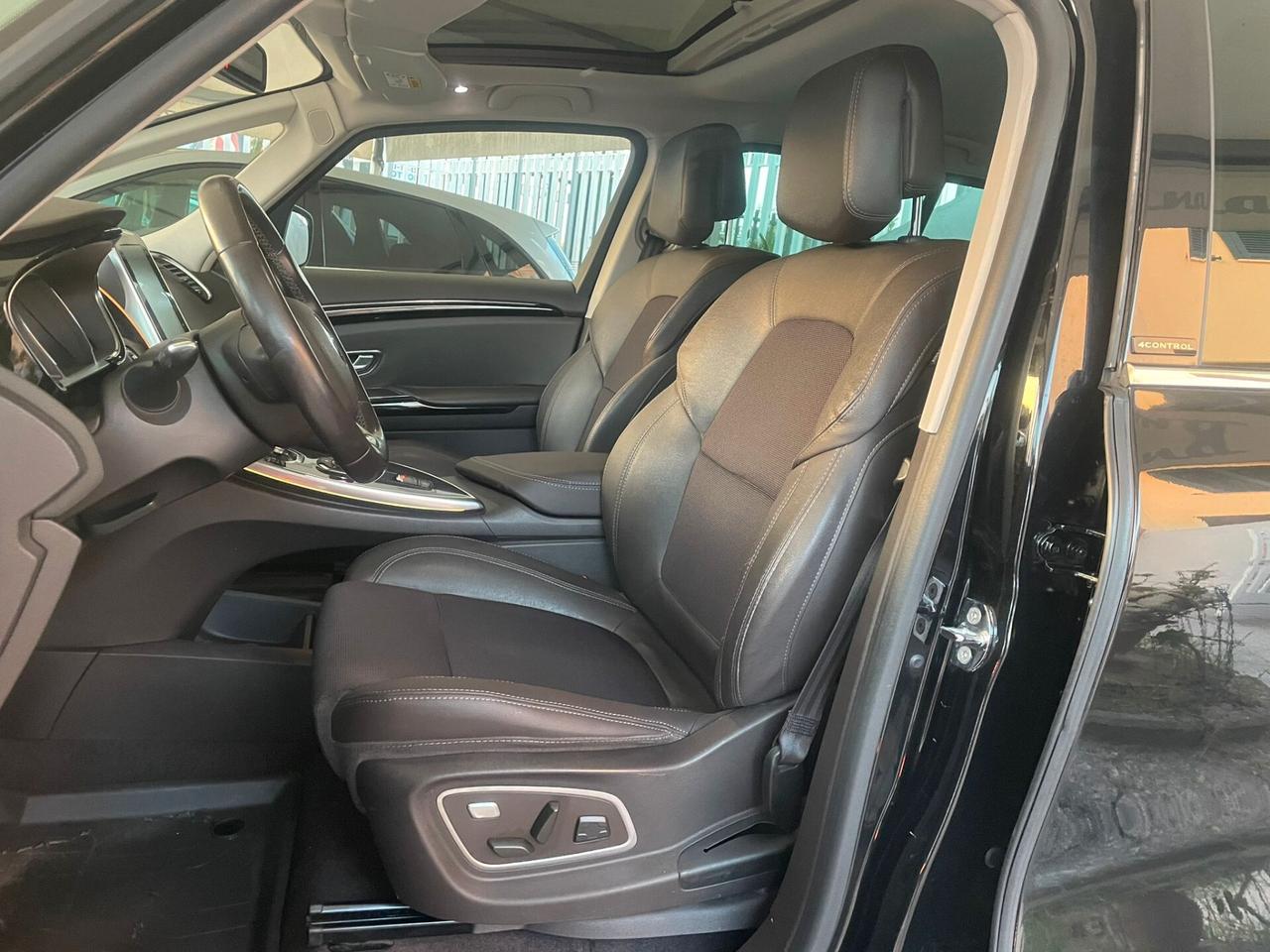 Renault Espace dCi 160CV EDC Energy Initiale Paris 4Control