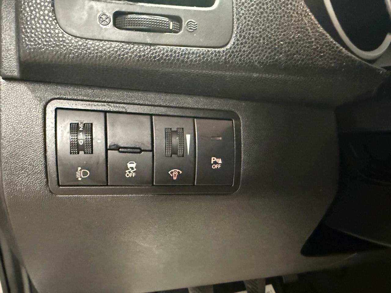 KIA VENGA 1.4 EcoGPL Cool 90cv DEL 2014 TETTO APRIBILE