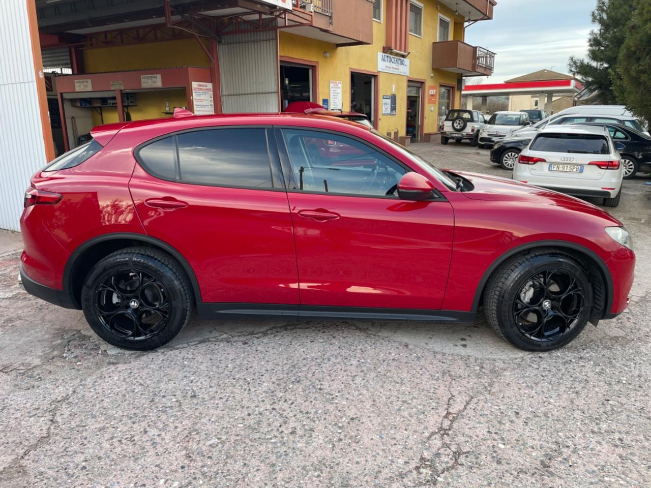 Alfa Romeo Stelvio 2.2 Turbodiesel 160 CV AT8 RWD Business