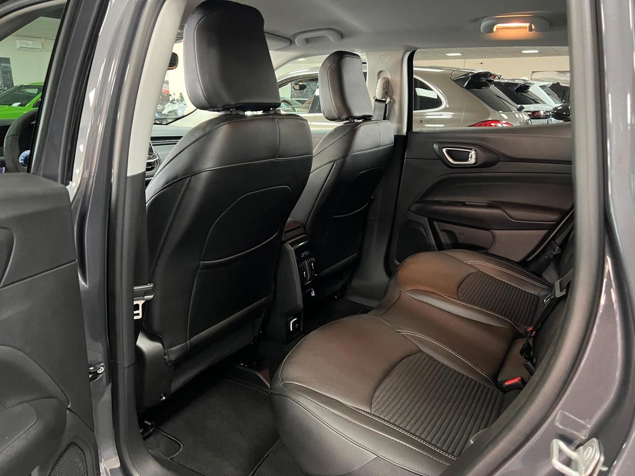 Jeep Compass 1.6 Multijet II 2WD Night Eagle