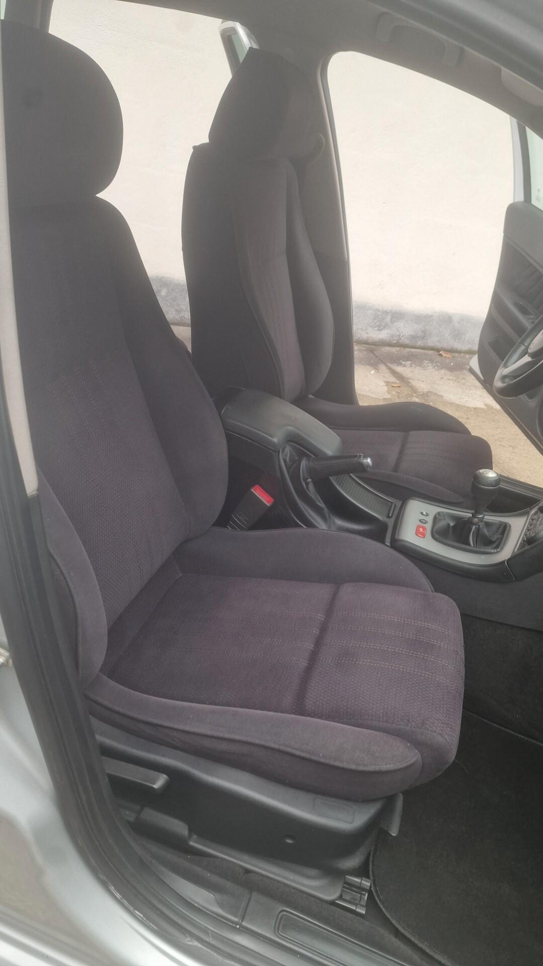 Alfa Romeo 159 1.9 JTDm Sportwagon Distinctive