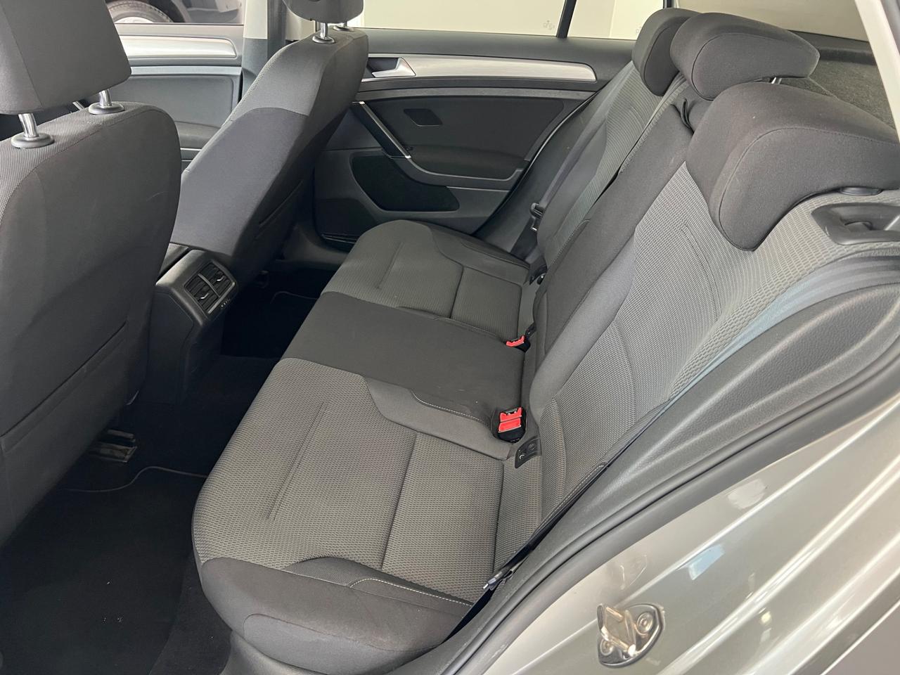 Volkswagen Golf 1.6 TDI 110 CV 5p. Highline BlueMotion Technology