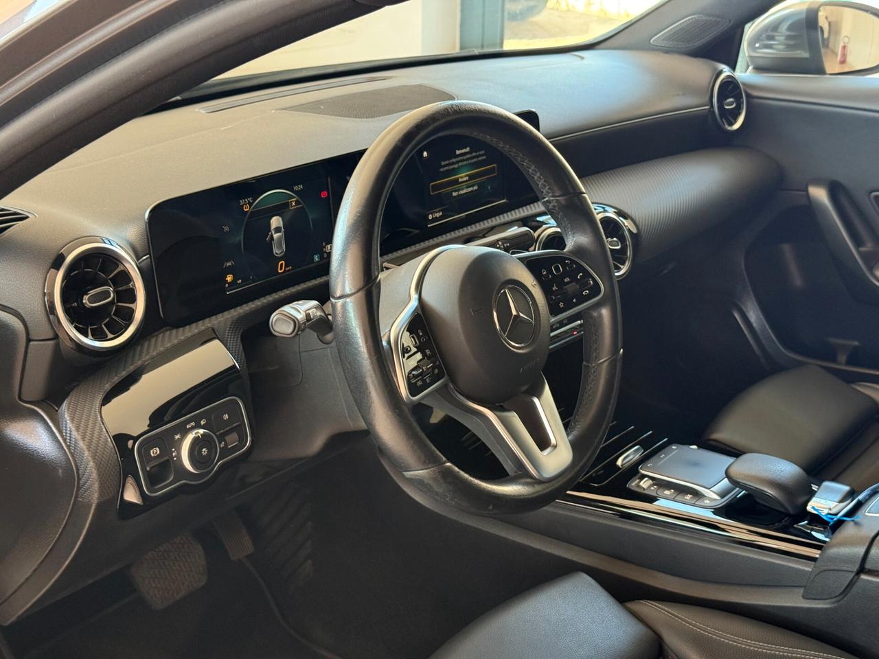 Mercedes-benz A 180 d Automatic Business Extra Pelle CarPlay FullLed Navi RetroCam