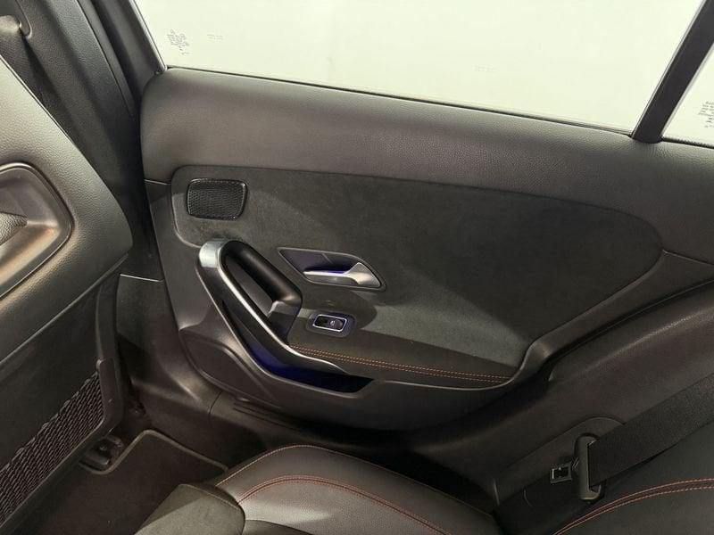 Mercedes-Benz Classe A A 180 d Automatic Premium Plus AMG Line