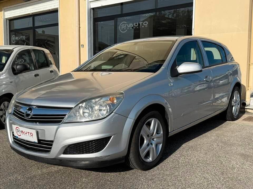 Opel Astra 1.7 CDTI 101CV 5 porte Enjoy
