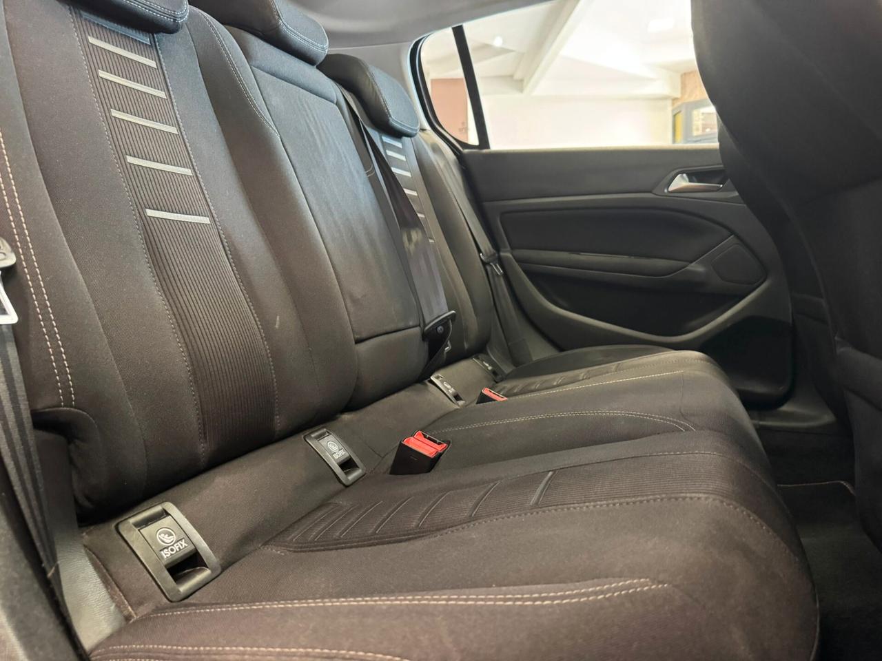 Peugeot 308 1.6 e-HDi 115 CV Stop&Start Business