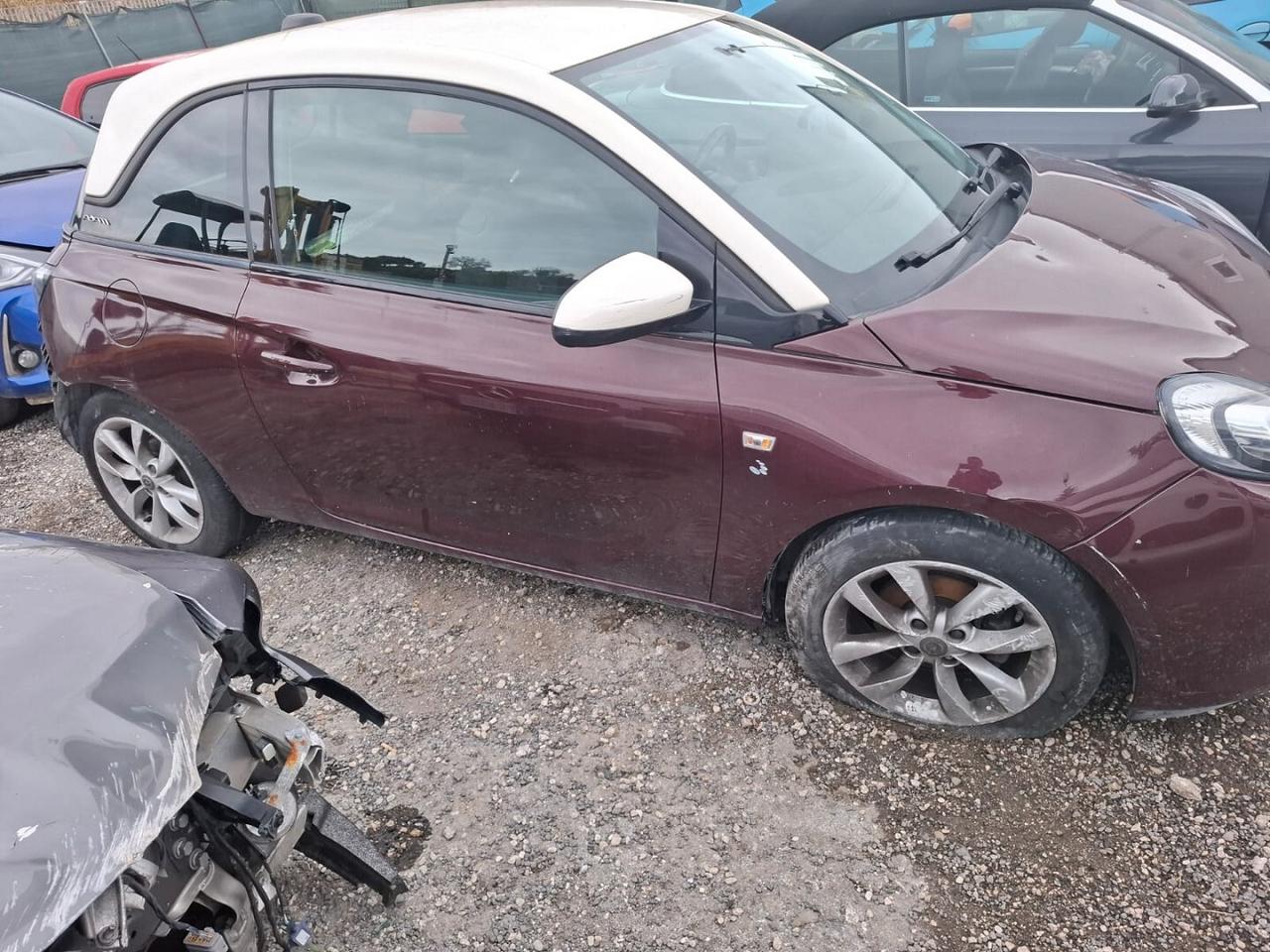 OPEL ADAM 1.2 BENZINA SINISTRATA 2018