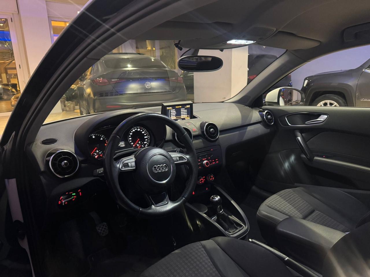 Audi A1 1.6 TDI 90CV