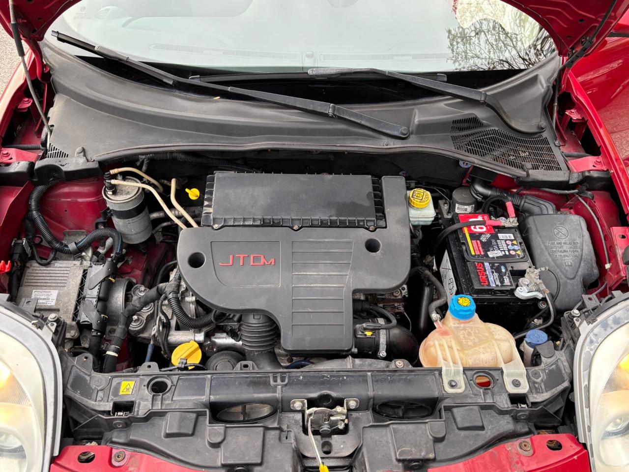 Alfa Romeo MiTo 1.3 JTDm 90CV Distinctive Sport Pack