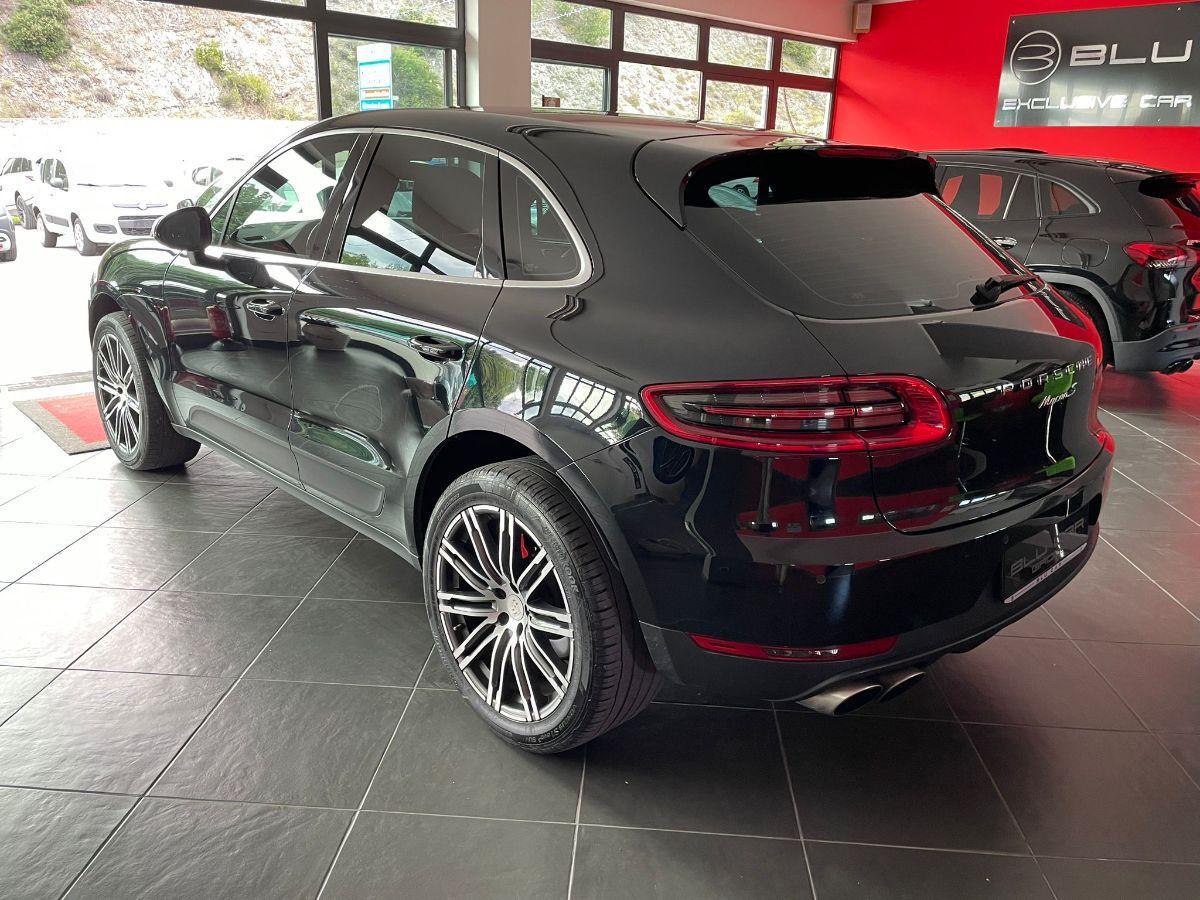PORSCHE MACAN 3.0d