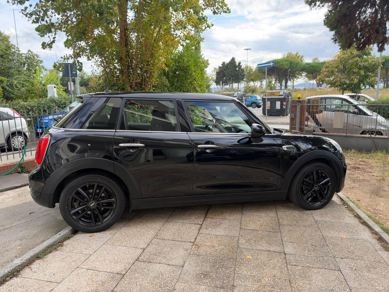 Mini 1.5 One D Hype 5 porte Neopatentati