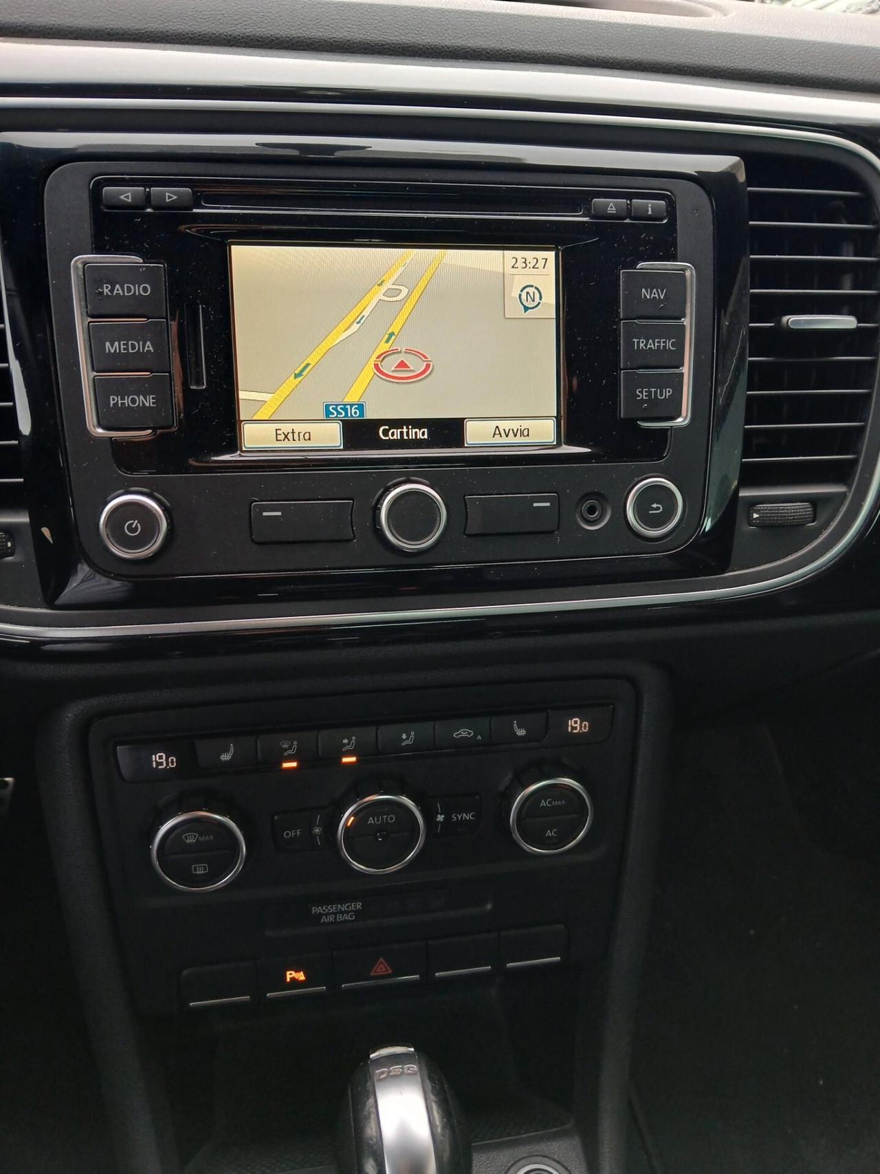 Volkswagen Maggiolino 2.0 TSI DSG Sport