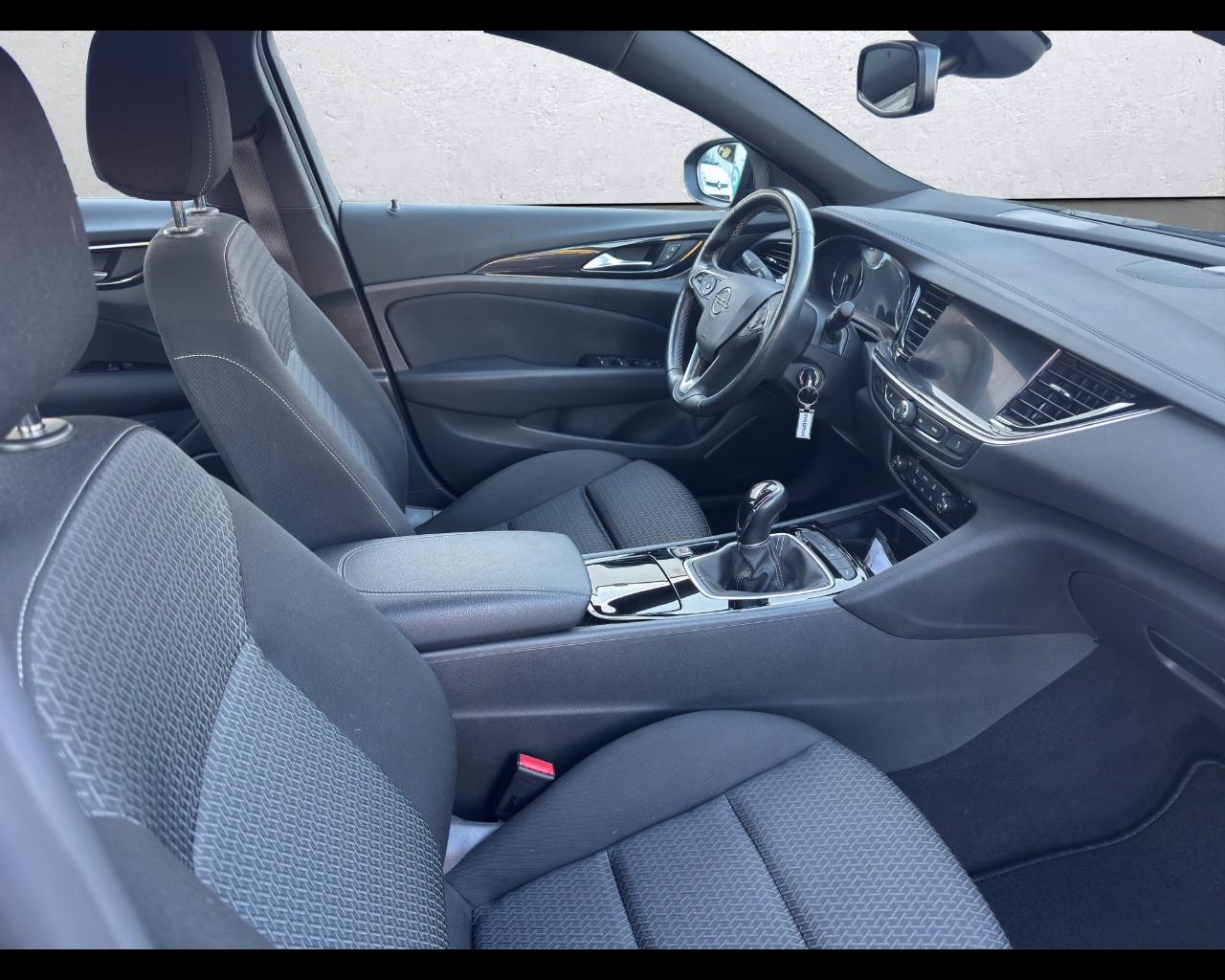 OPEL Insignia 2ª serie - Insignia 2.0 CDTI 174 CV S&S Sports Tourer Business