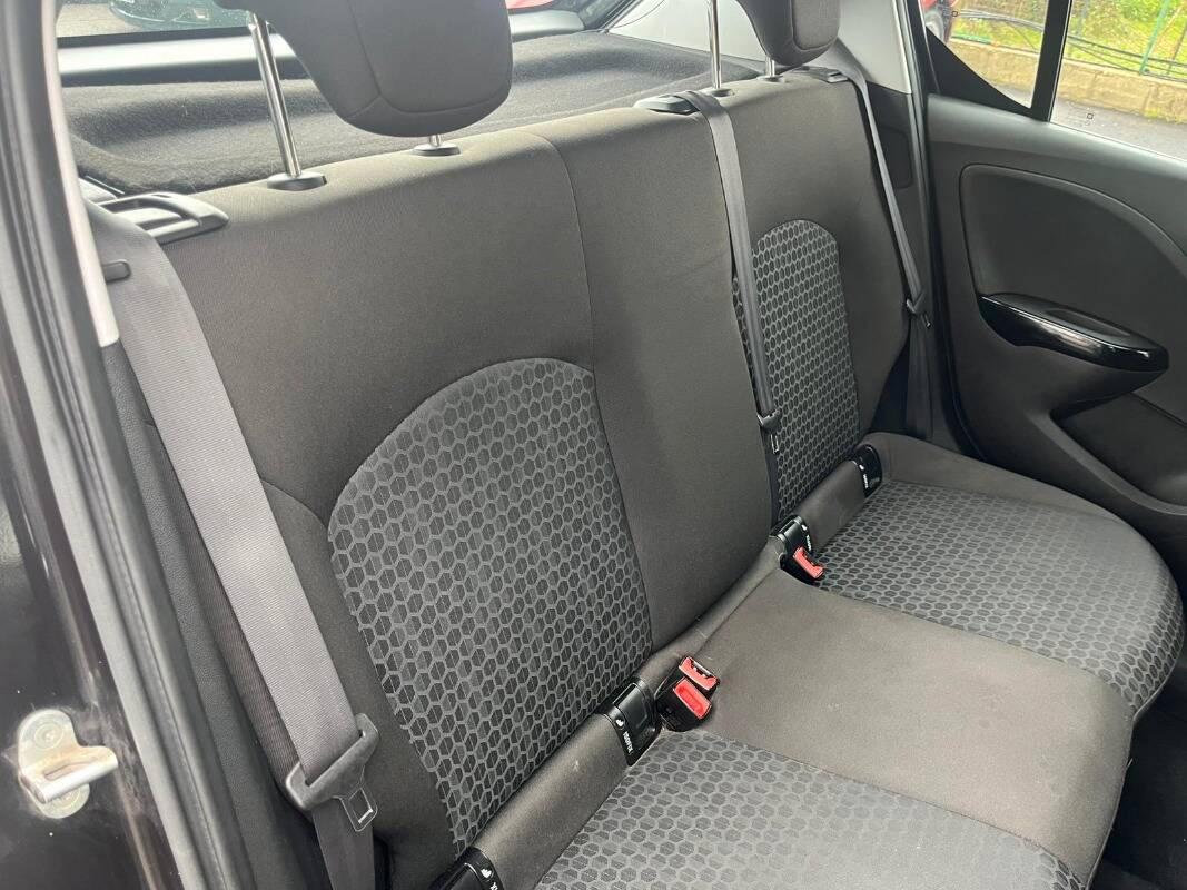 Opel Corsa 1.2 Advance (n-joy) 5p