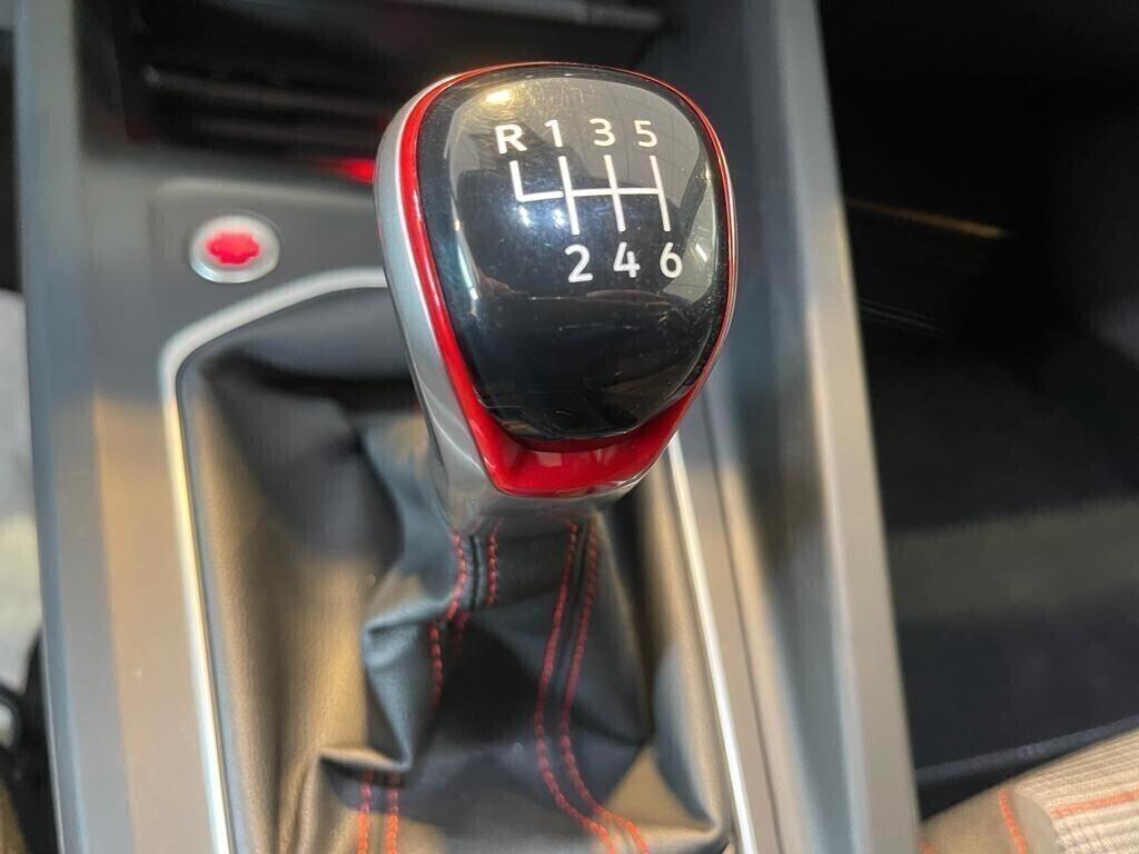 Volkswagen Golf GTI 2.0 TSI 245 cv 6mt 5p.