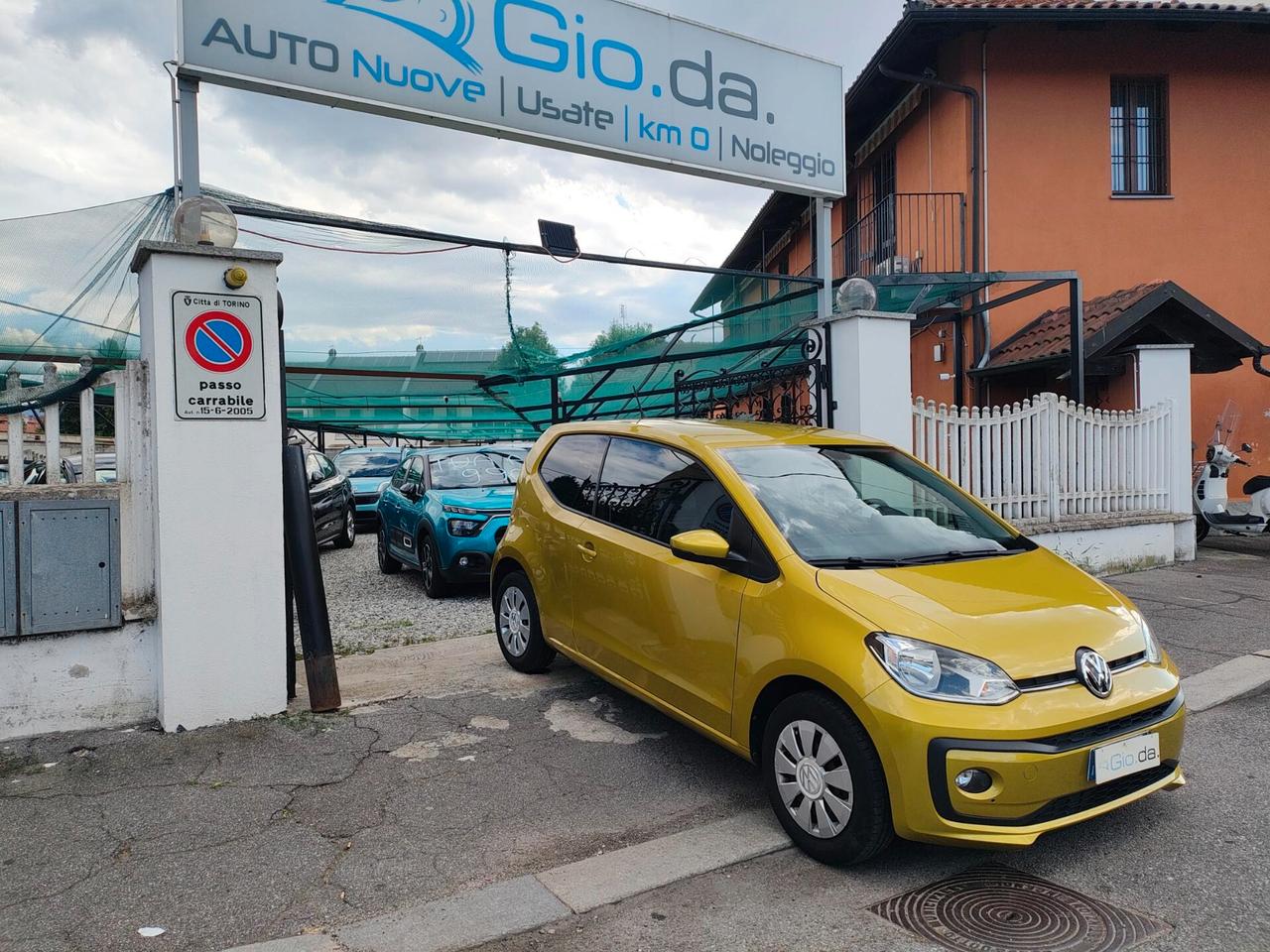 VOLKSWAGEN UP 1.0 60CV KM 96577-2017