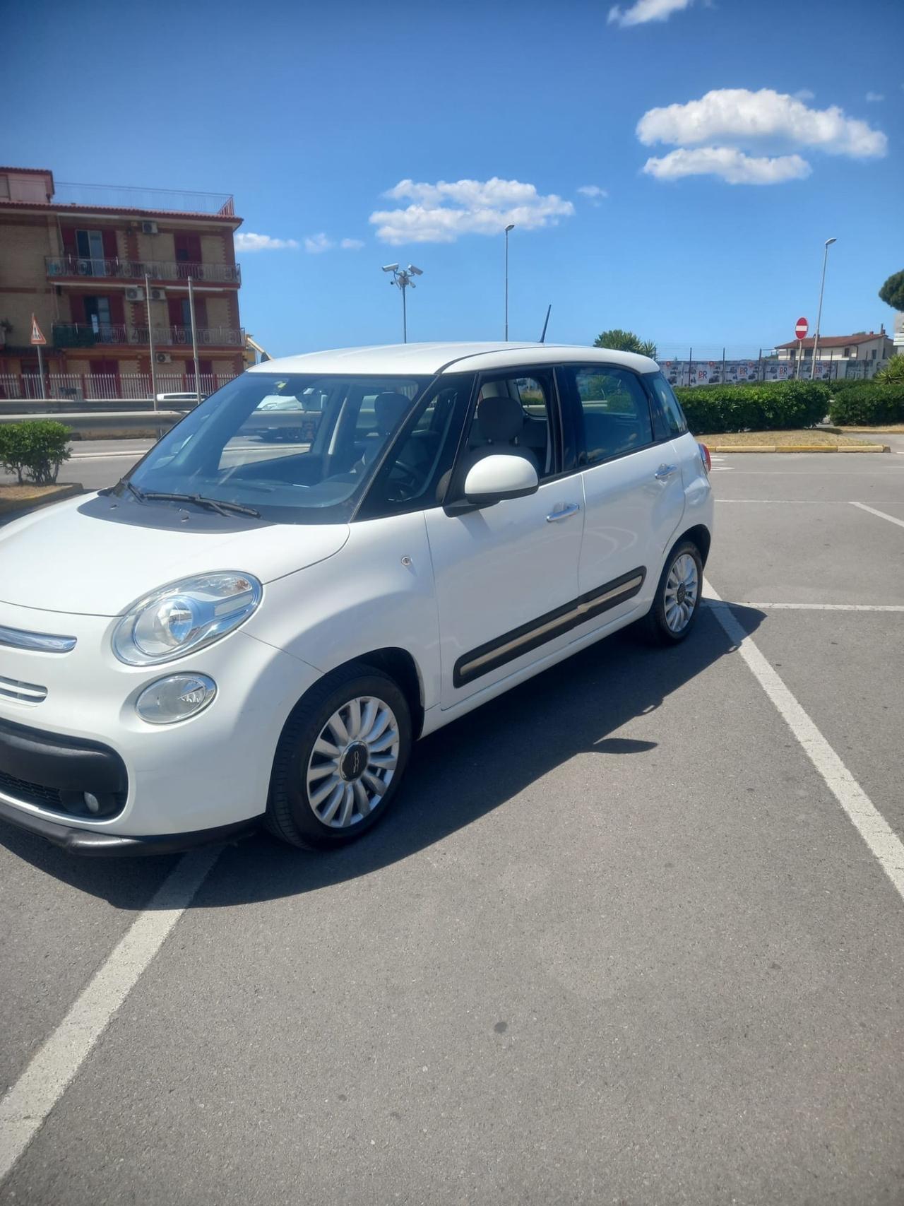 Fiat 500 L 2015