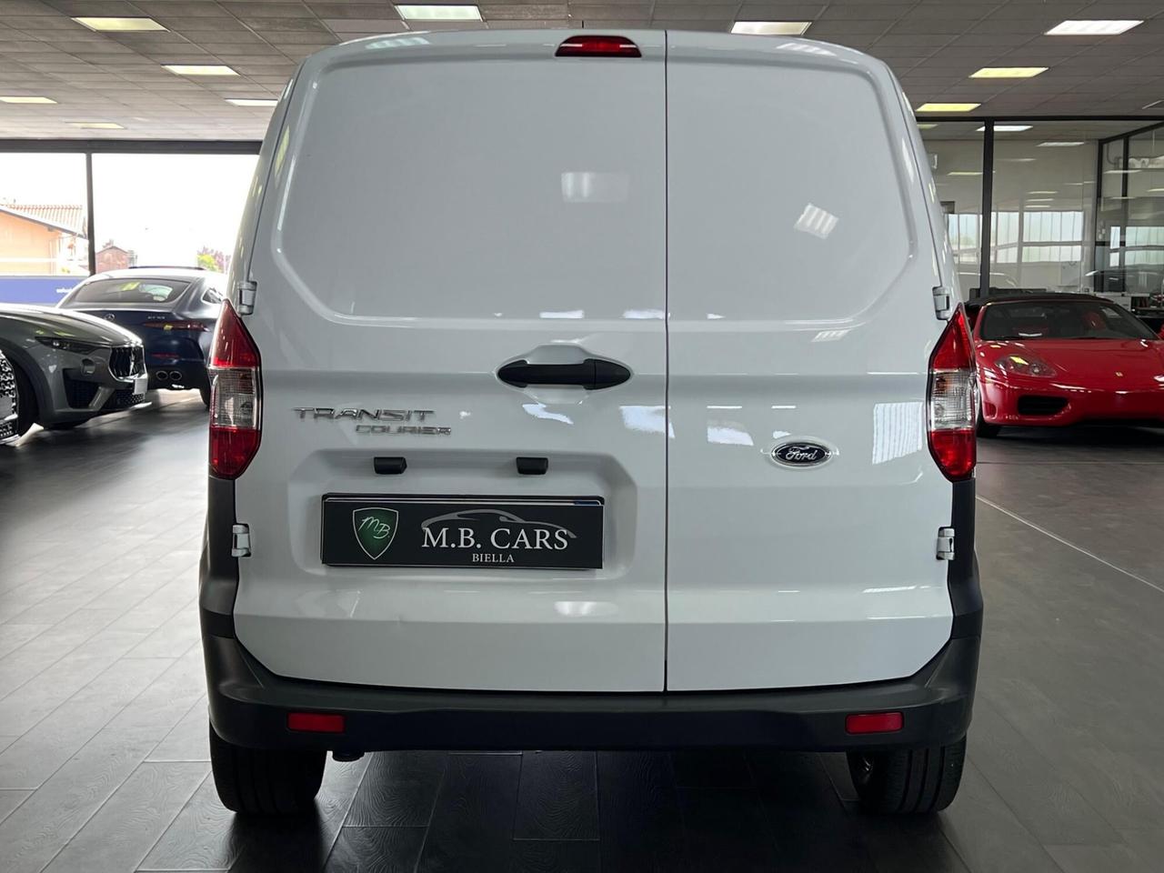 Ford Transit Courier 1.5 tdci + IVA