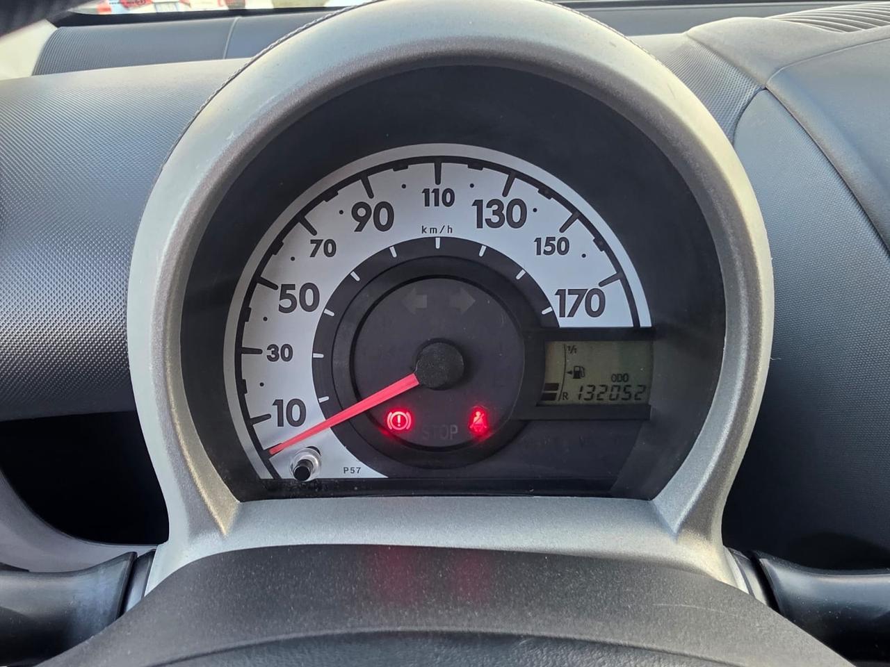 Toyota Aygo 1.0 12V VVT-i 5 porte Sol