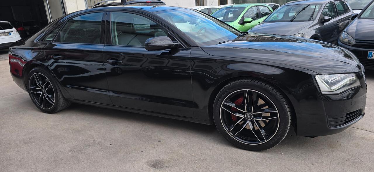 Audi A8 3.0 TDI 250 CV quattro tiptronic