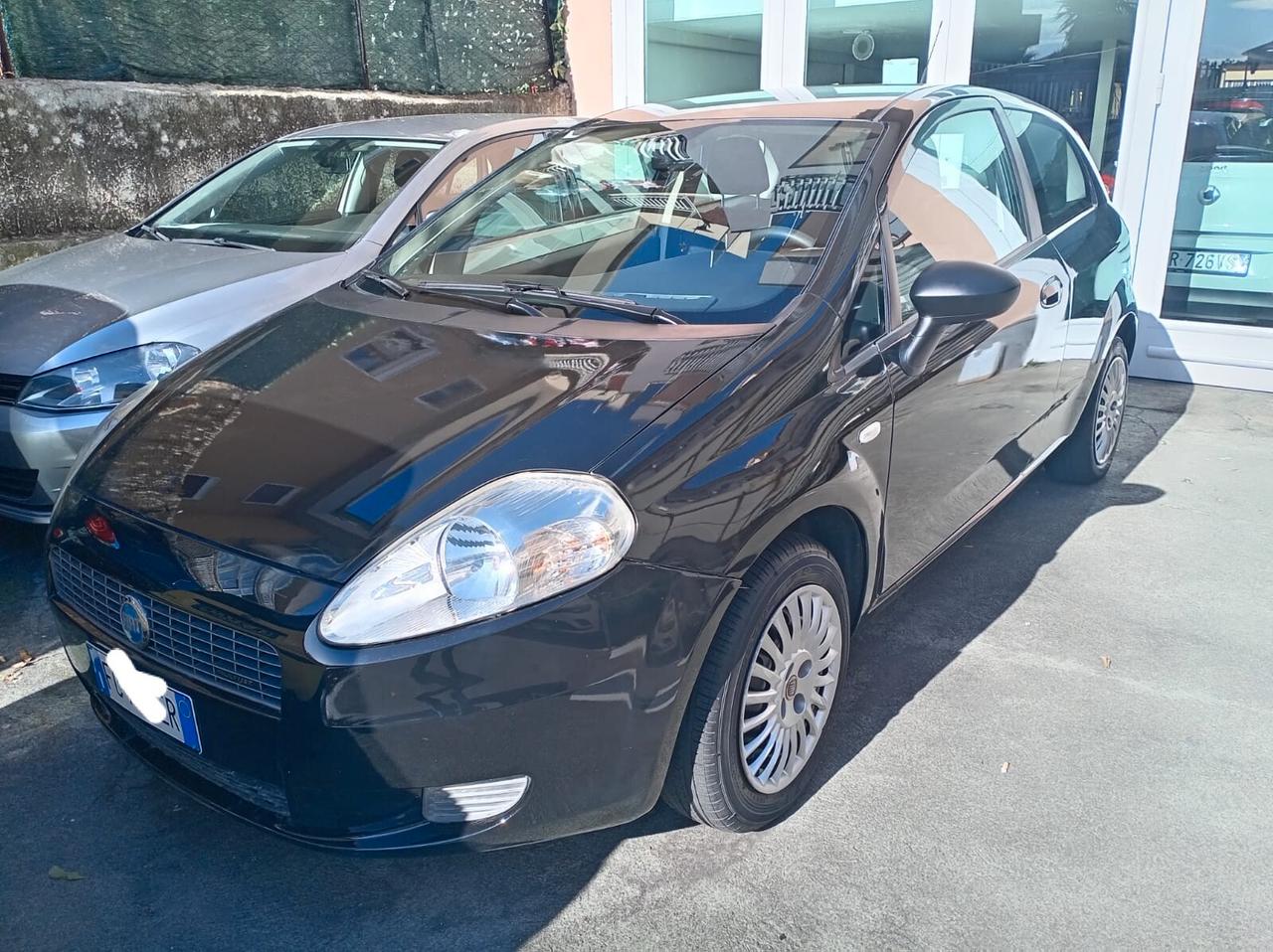 Fiat Grande Punto 1.3 MJT 75 CV 3 porte Dynamic