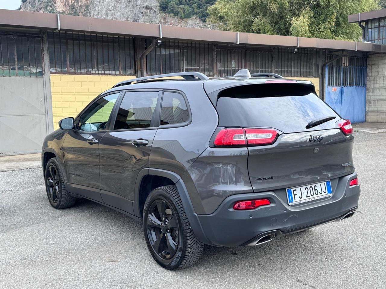 Jeep Cherokee 2.2 Mjt II 4WD Active Drive I Night Eagle