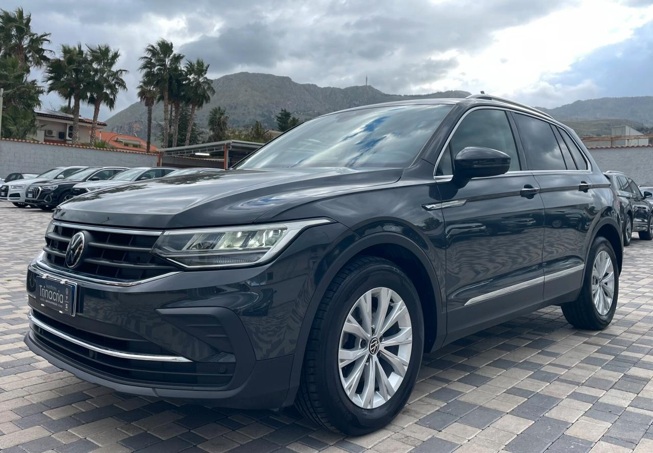 Volkswagen Tiguan Life 2.0 TDI 150CV DSG