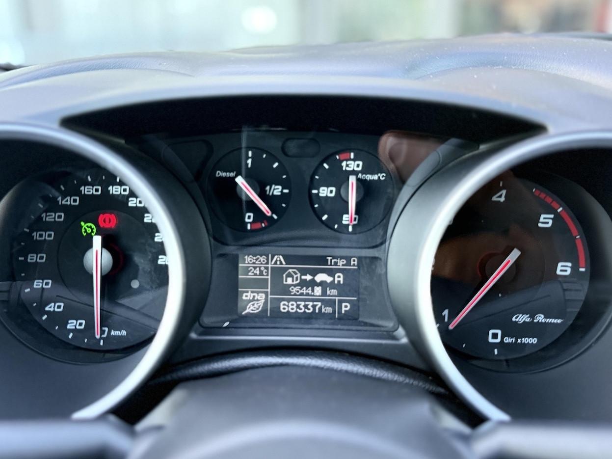 Alfa Romeo Giulietta 1.6 Diesel 120CV E6 Neo. Automatica - 2018