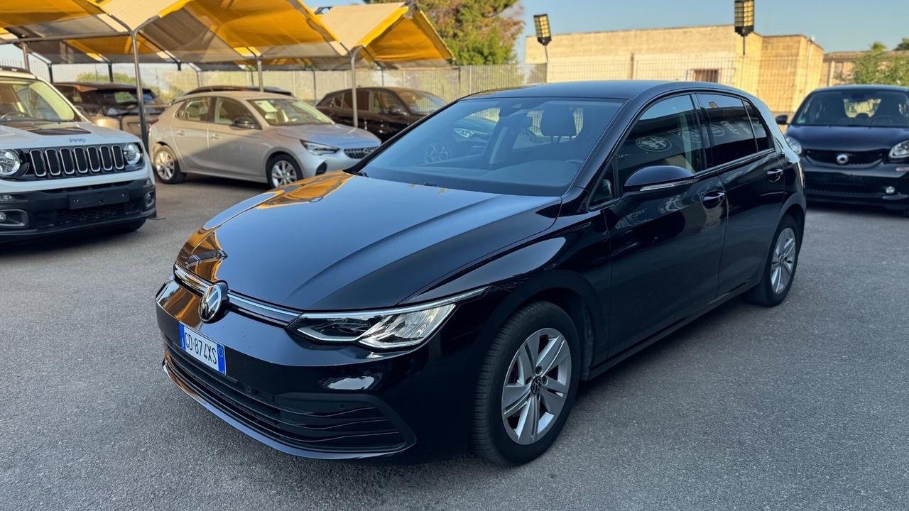 Volkswagen Golf 2.0 TDI 115 CV SCR Life neopatentati