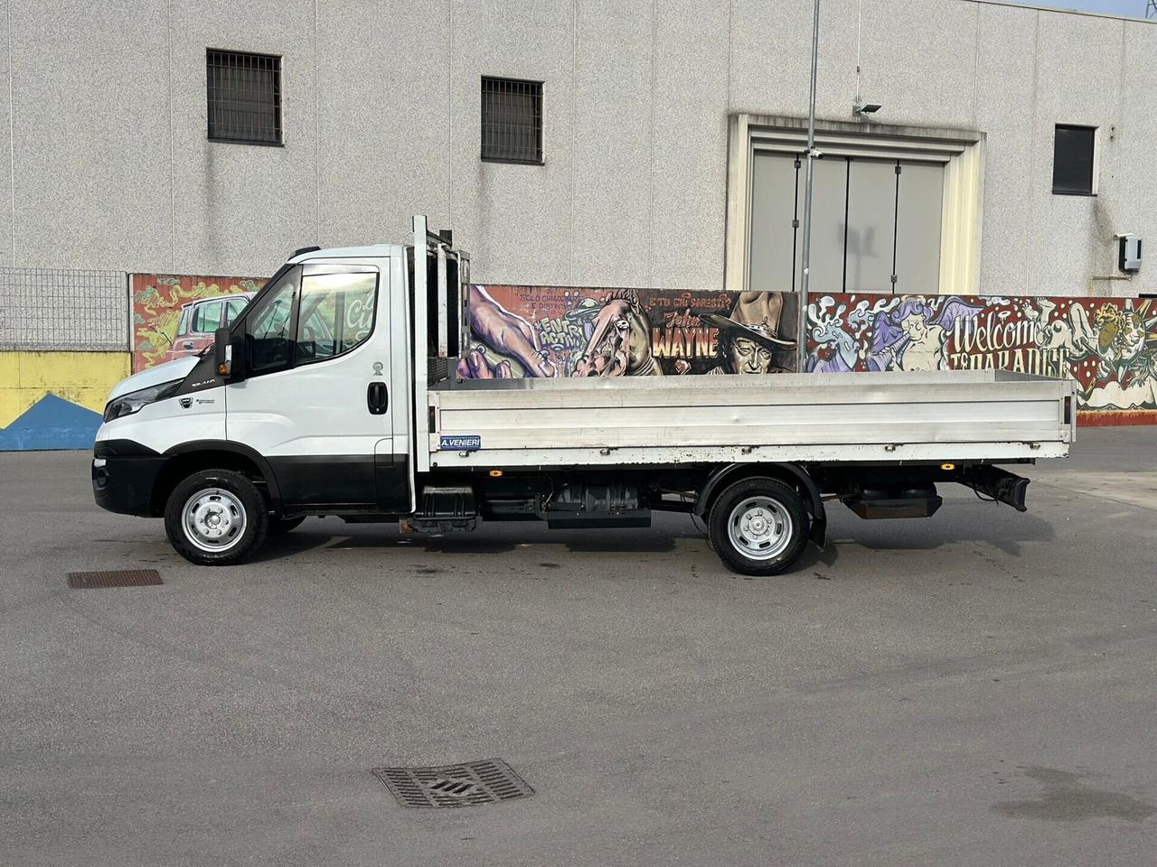 Iveco Dailly benzina metano cassone 4.40