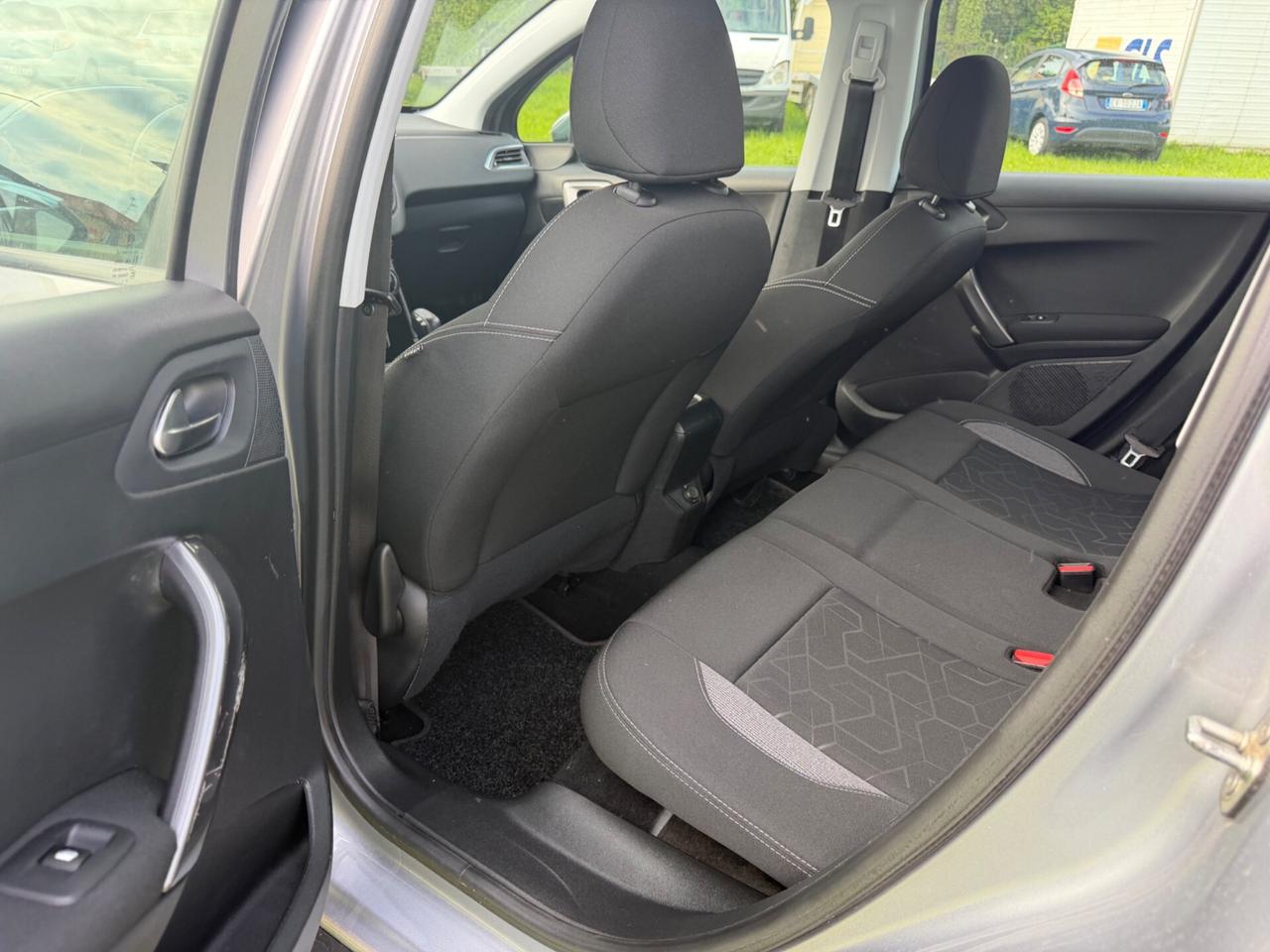 Peugeot 2008 PureTech 82 Allure