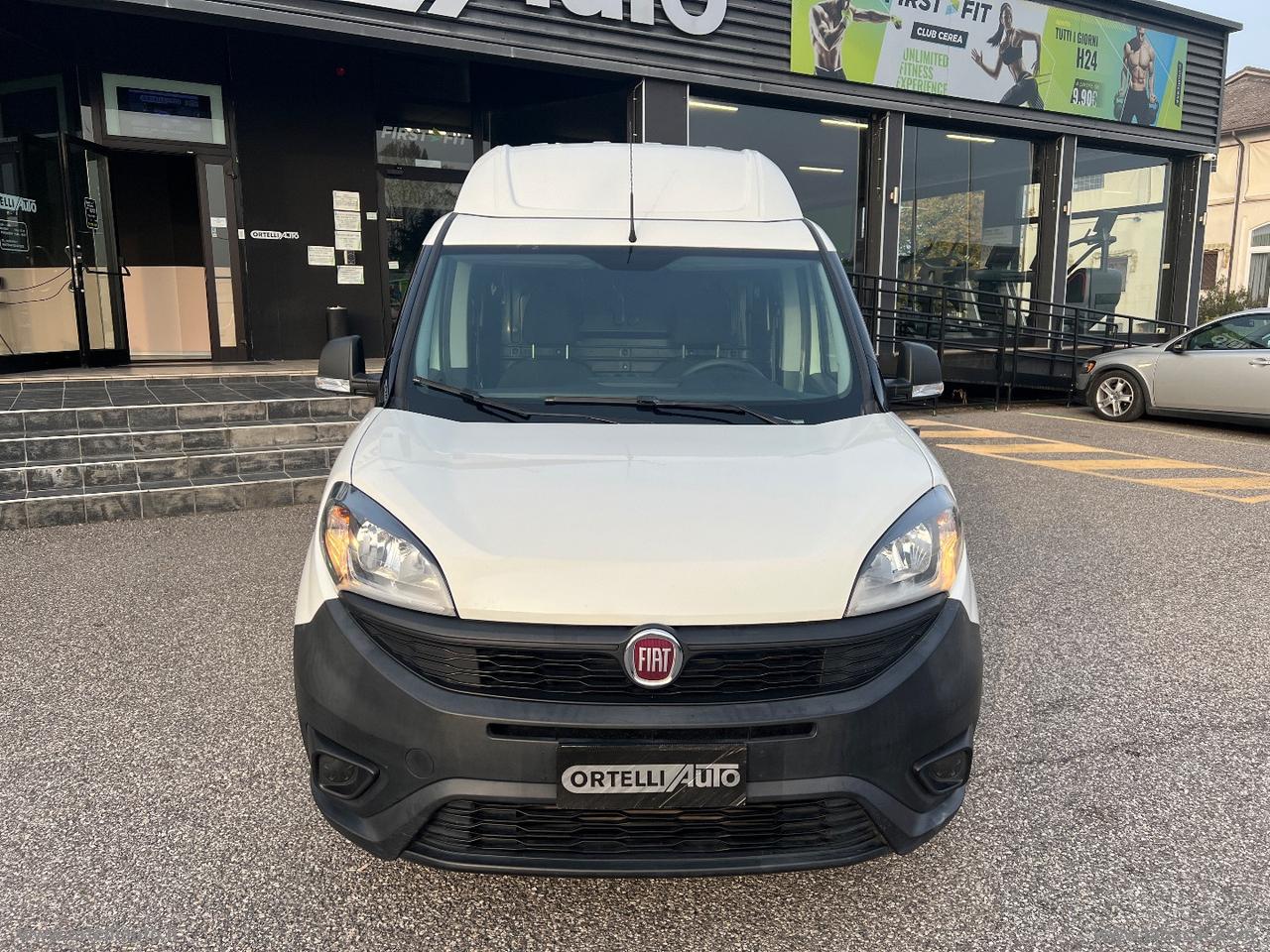 Doblò 1.6 MJT 105 PL-TA Cargo MaxiXL Bus