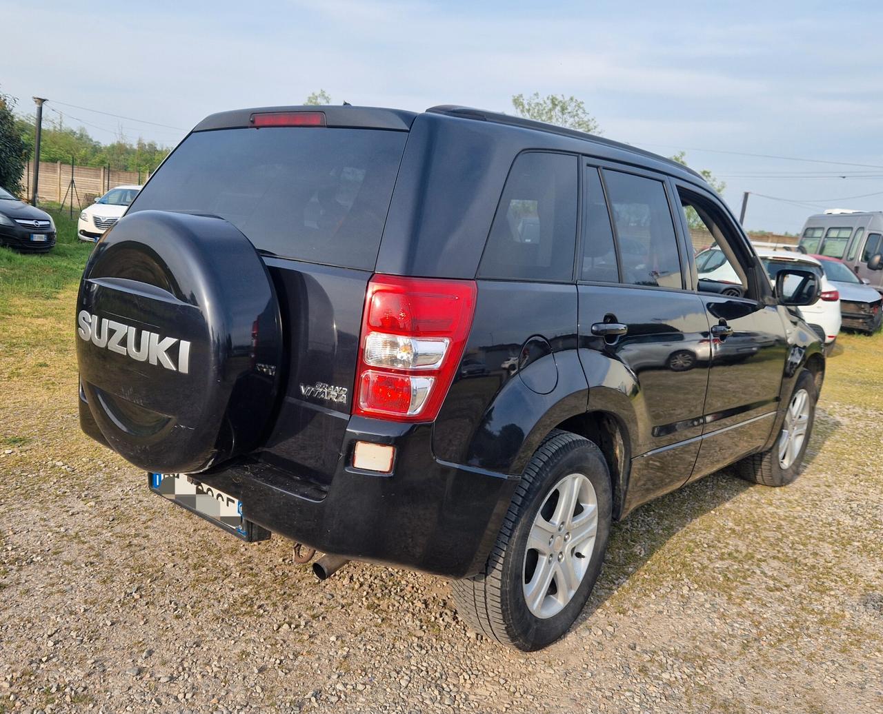Suzuki Grand Vitara 1.9 DDiS 5 porte