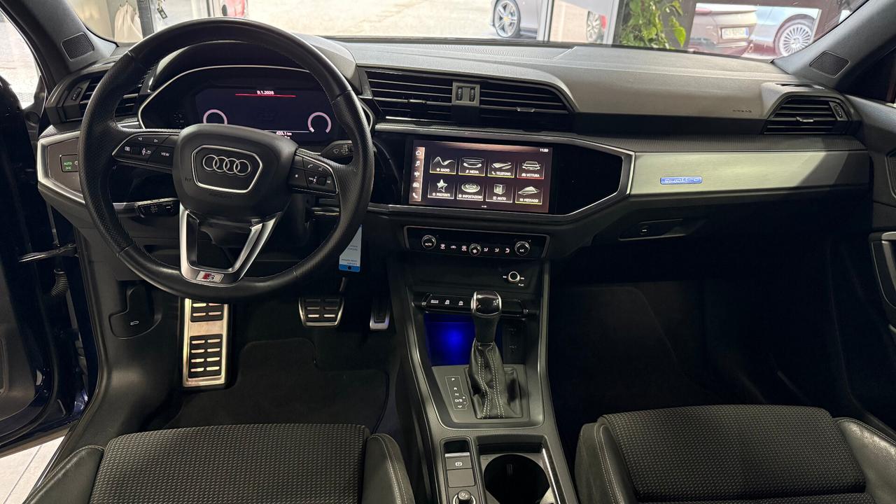 Audi Q3 SPORTBACK 35 TDI S tronic line QUATTRO