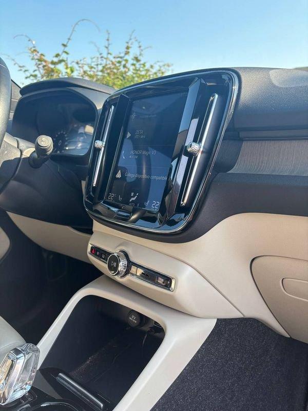 Volvo XC40 D4 IVA DED. * GANCIO TRAINO*