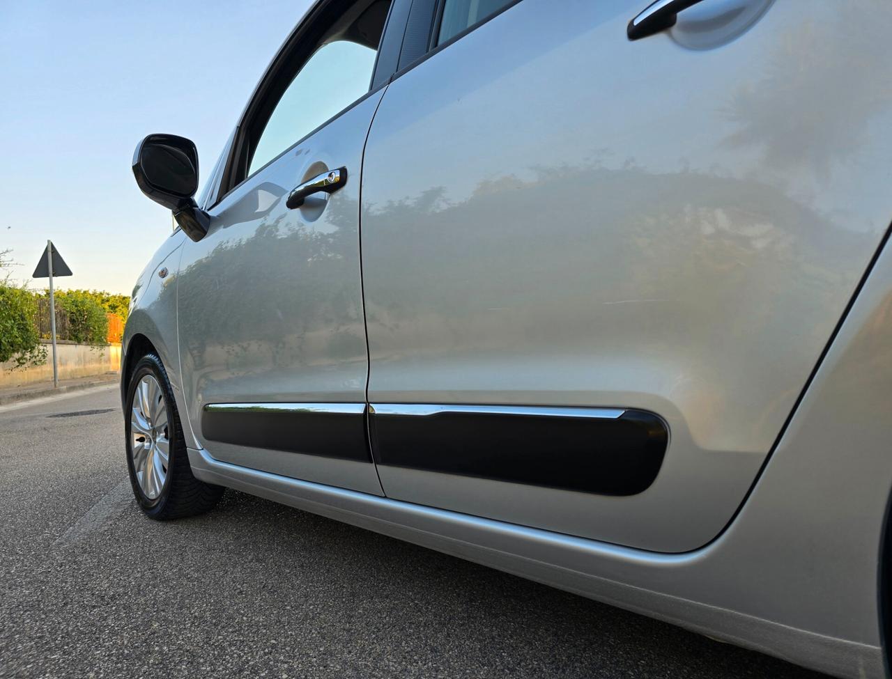 C3 PICASSO RESTYLING EXCLUSIVE 2014 DA VETRINA