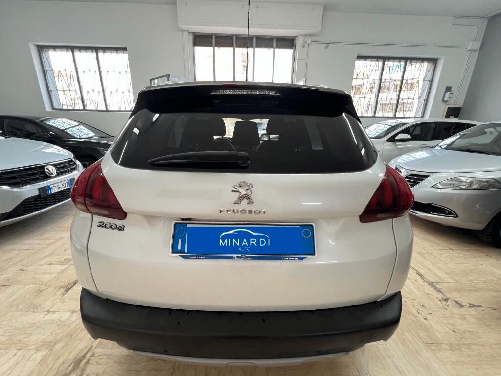 Peugeot 2008 BlueHDi 120 S&S Allure
