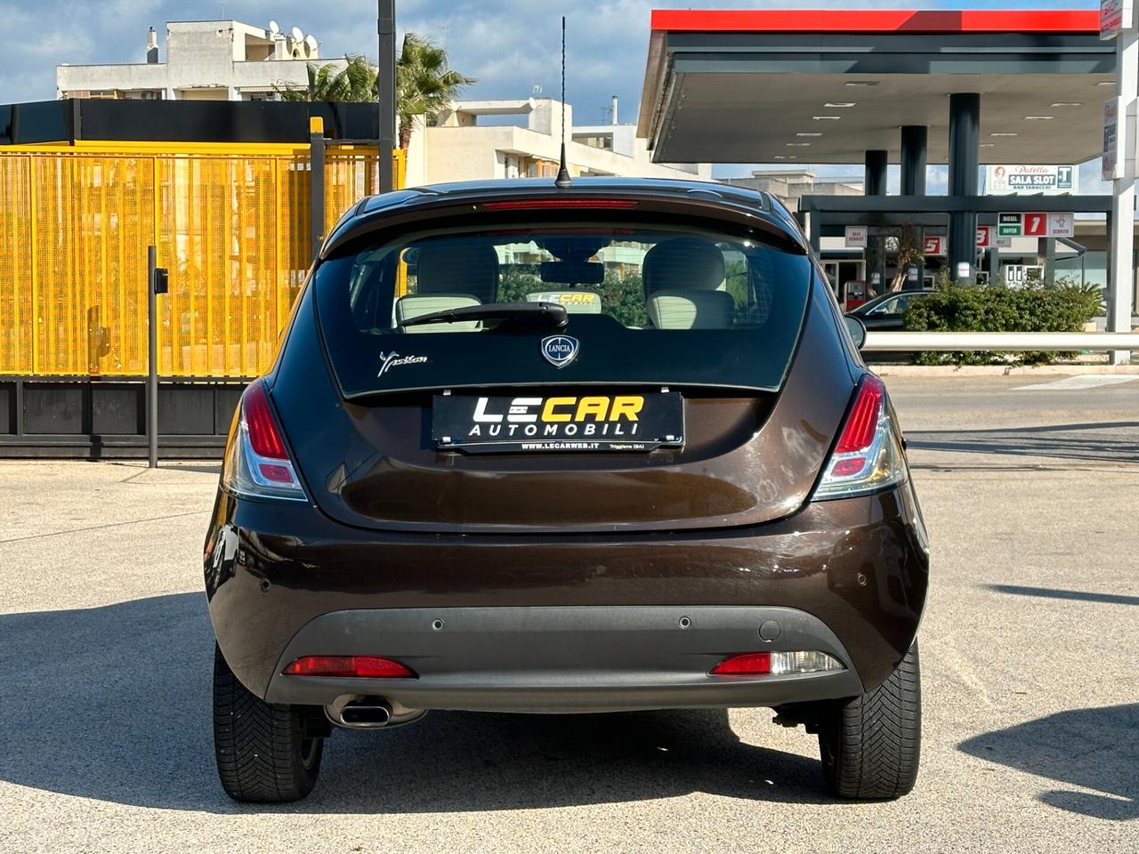 LANCIA Ypsilon 1.2 69 CV 5 porte GPL Ecochic Gold