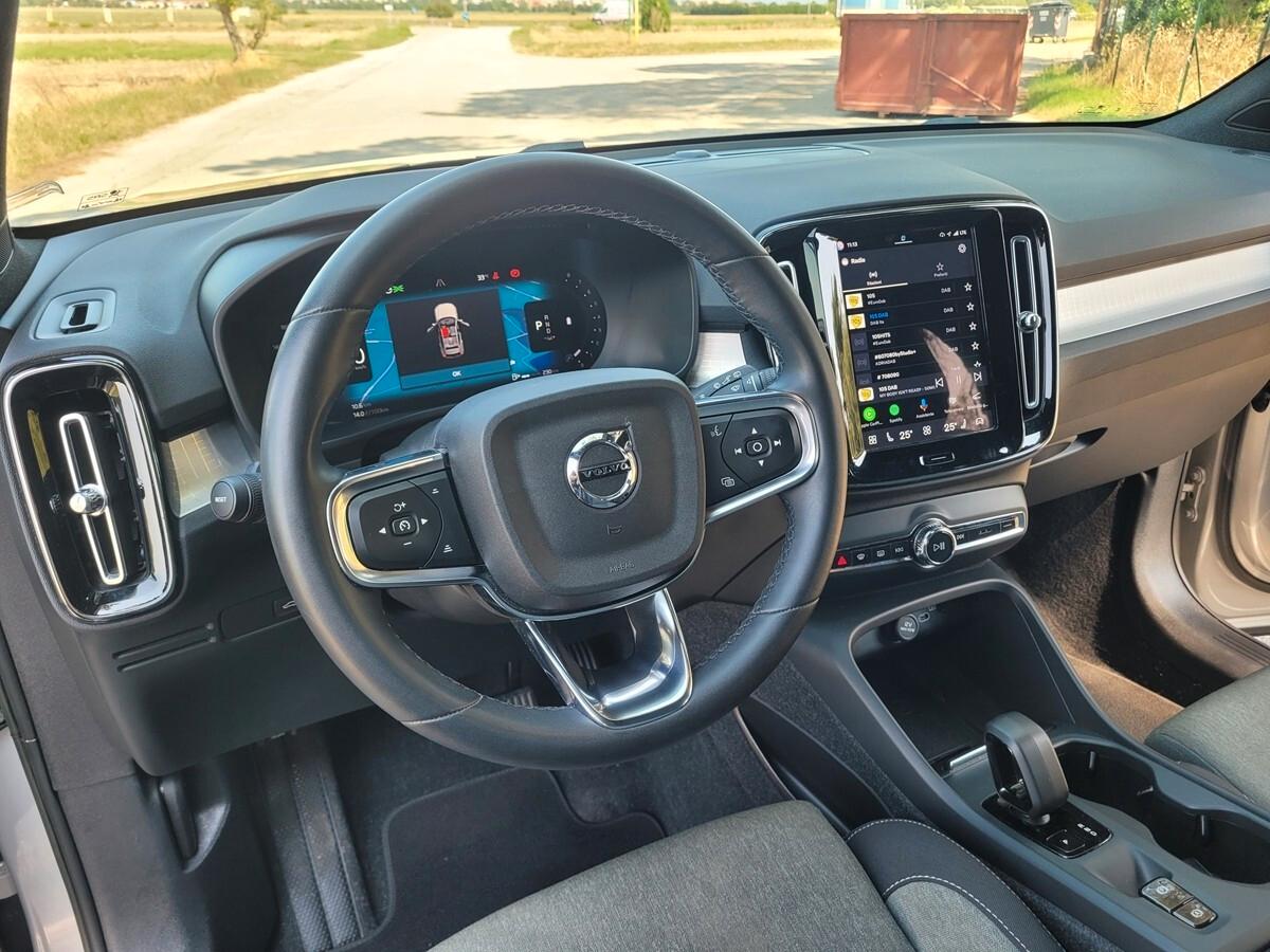 Volvo XC40 B3 automatico Core