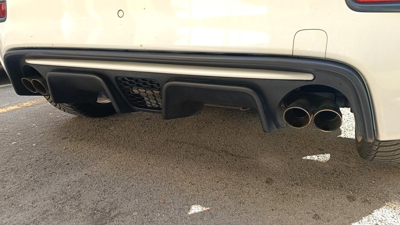 Abarth 595 1.4 Turbo T-Jet 165 CV Turismo