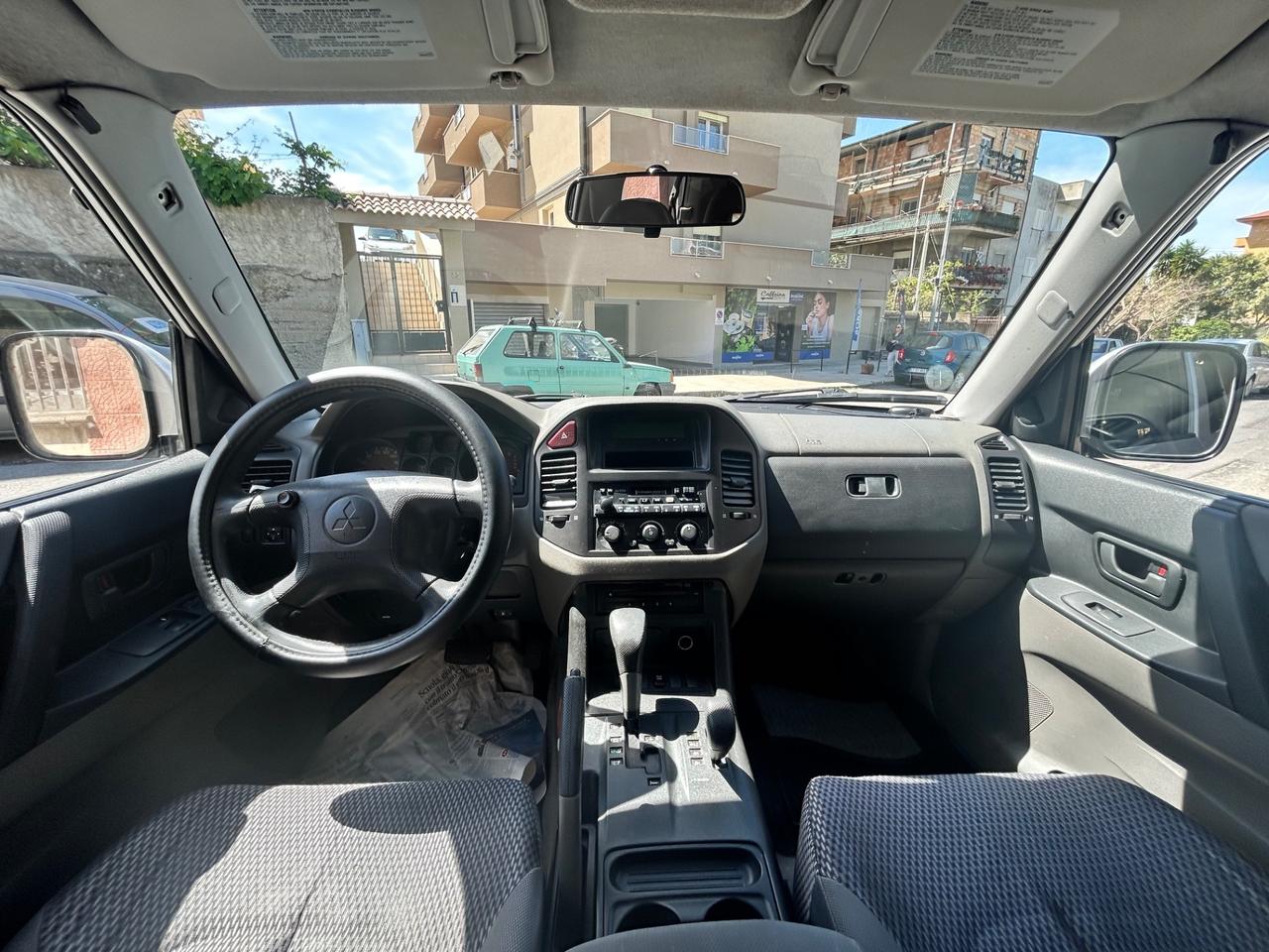 Mitsubishi Pajero 3.2 16V DI-D 3p. GLX