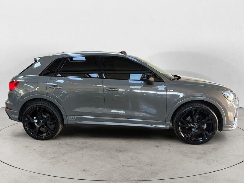 Audi Q3 Q3 2.0 TDI 150 CV quattro S line Edition