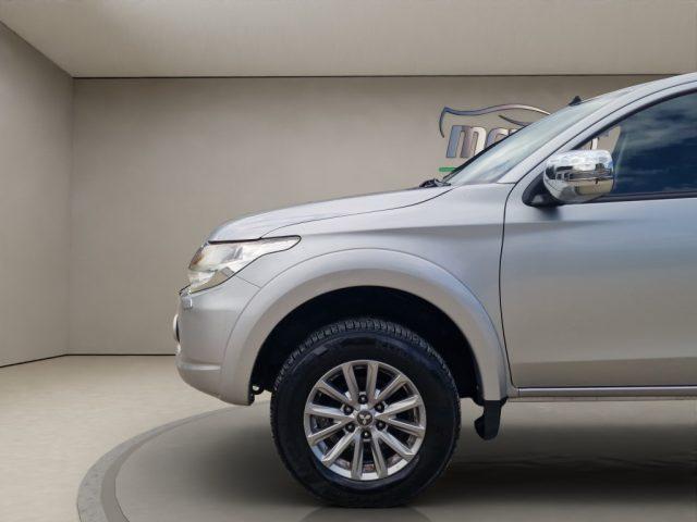 MITSUBISHI L200 2.4 DI-D/154CV Club Cab Invite