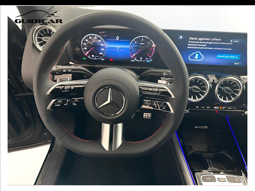 Mercedes-Benz GLA 200 d Automatic 4MATIC