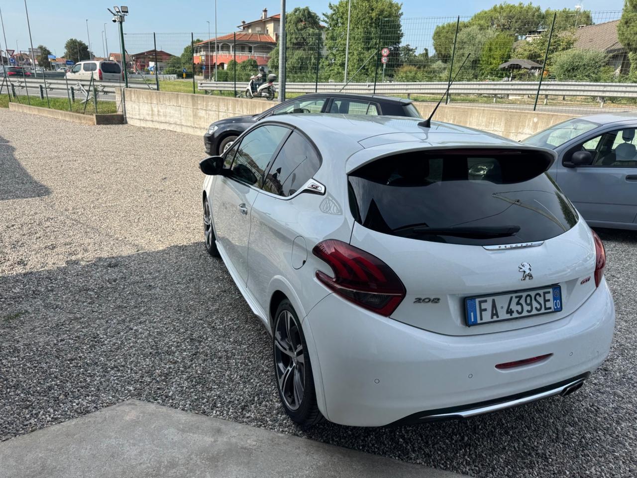 Peugeot 208 THP S&S 3 porte GTi sport