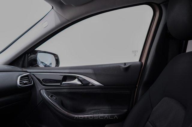 INFINITI Q30 1.5 diesel Business Executive