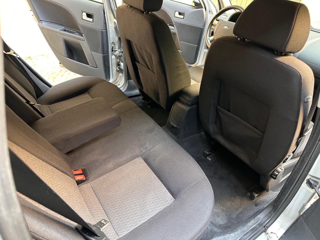 Ford Mondeo 2.0TDCi SW (Km 138.259)