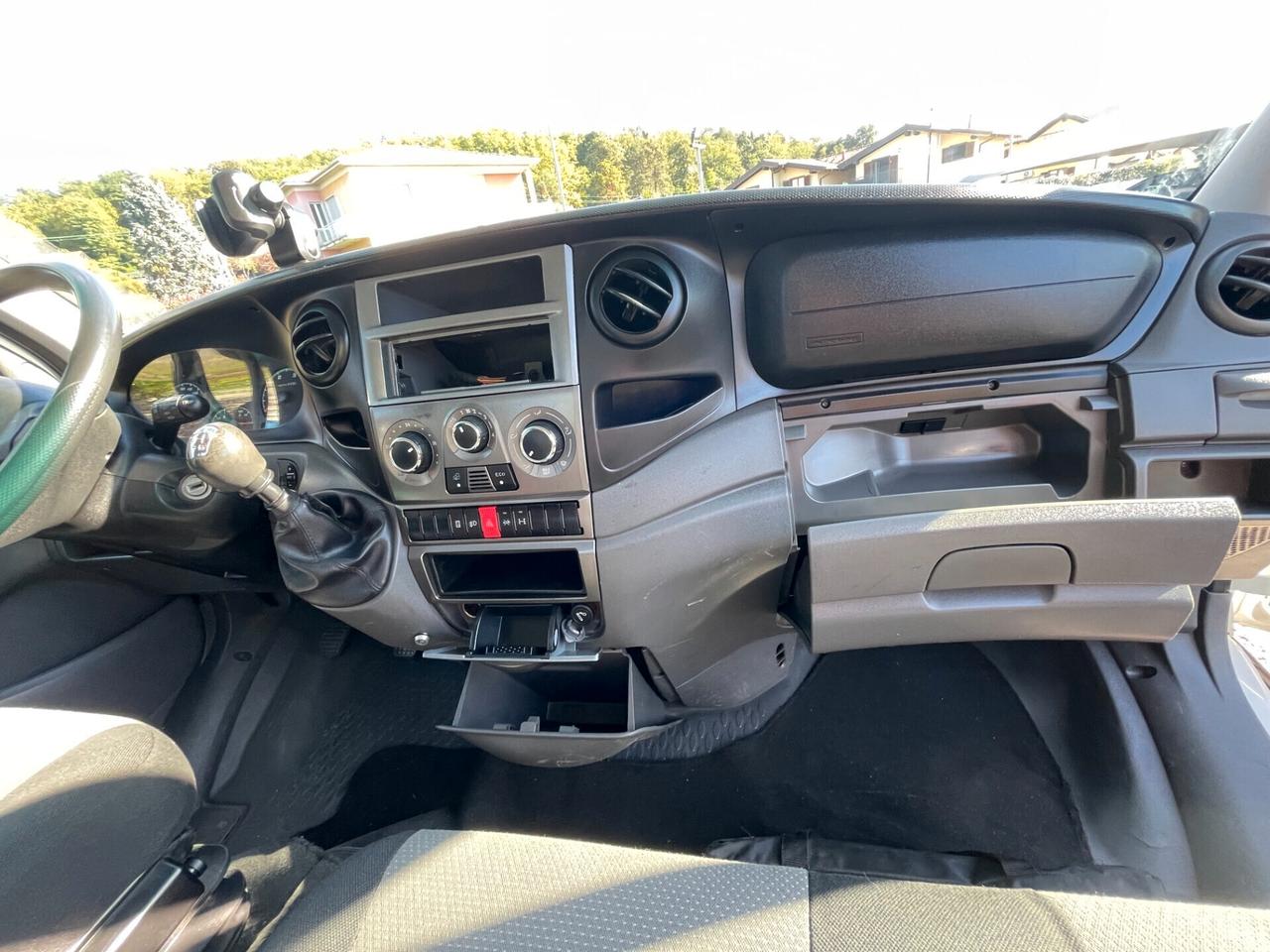 Iveco Daily 35C15L BTor 3.0 HPT PLM-RG Cabinato