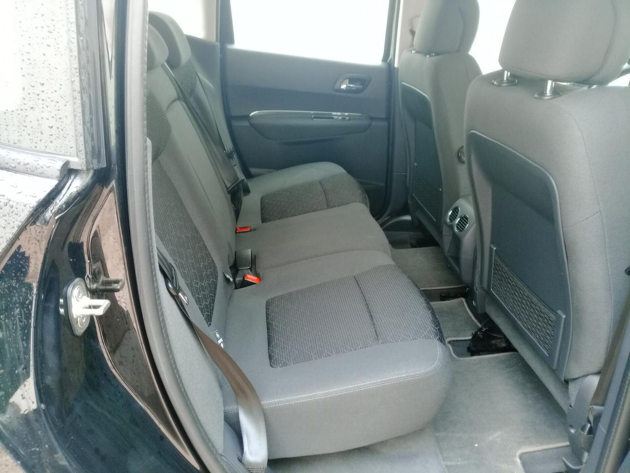 Peugeot 3008 BlueHDi 120 EAT6 S&S Business