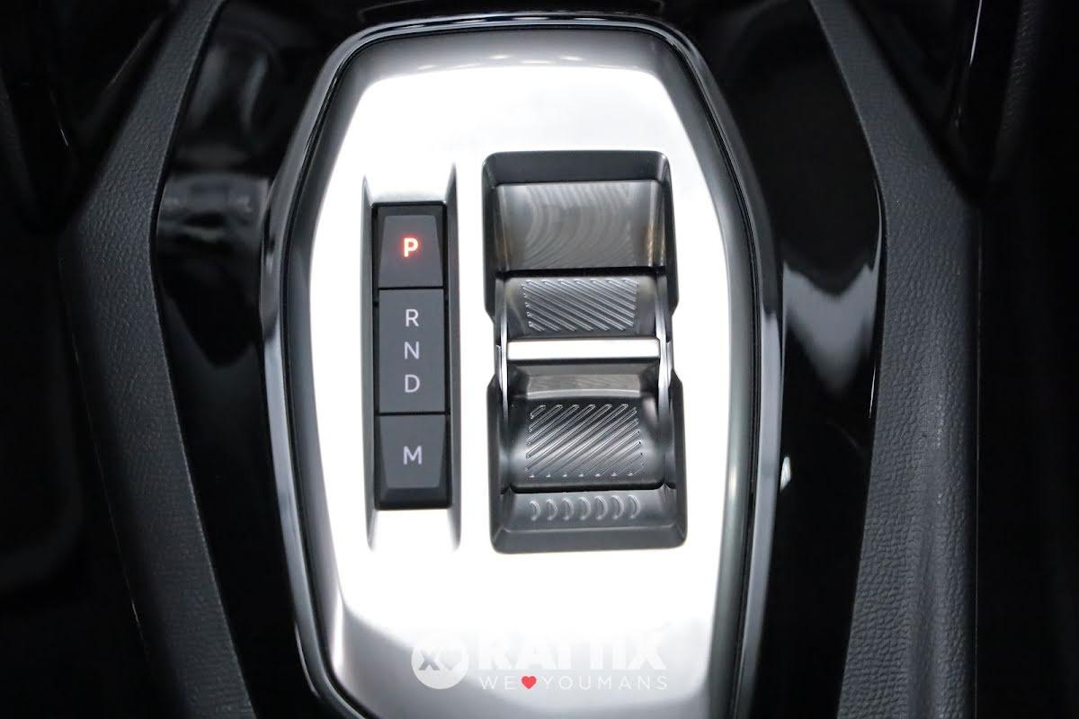 Peugeot 208 1.2 Hybrid 110CV Style e-DCS6